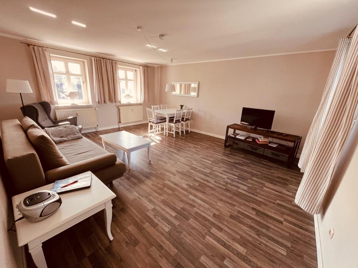 Ferienwohnung Strandeck - Inklusive Strandkorb In Den Sommermonaten ゲーレン エクステリア 写真